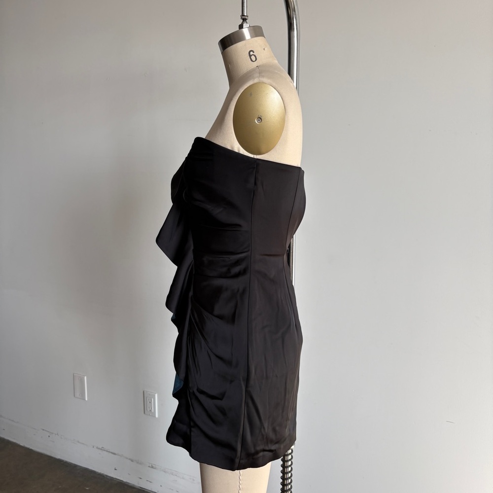 $298 NWOT BCBGMaxAzria Strapless Velvet Satin Ruffle Dress in Black Sky Sz 4 - Picture 11 of 13